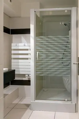 Salle de bains dans l'établissement L'Instant Terrasse - 1 Chambre