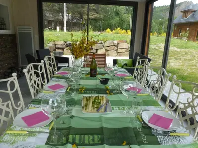 Jardin de l'établissement Chalet entre lac et volcan