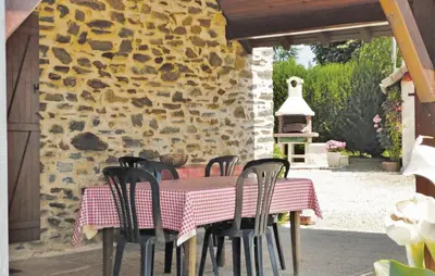 Terrasse ou espace extérieur de l'établissement 3 Bedroom Amazing Home In Payzac
