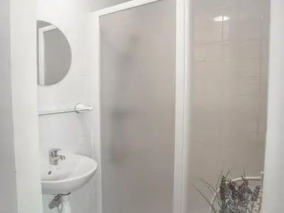 Salle de bains dans l'établissement Le Lac Bleu nr 33