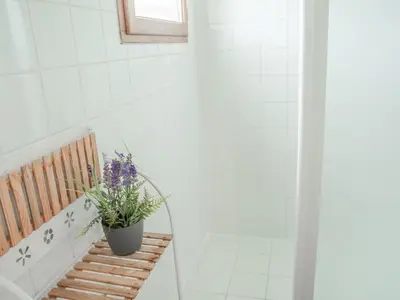 Salle de bains dans l'établissement Le Lac Bleu nr 33