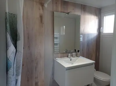 Salle de bains dans l'établissement L alouette