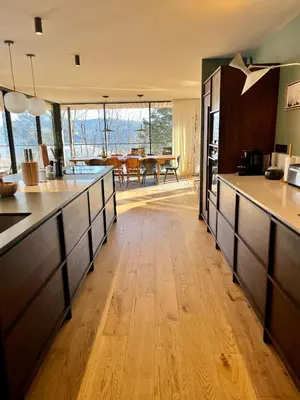 Cuisine ou kitchenette dans l'établissement L'Avancée Chalet contemporain au coeur du Sancy AUVERGNE