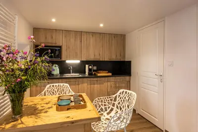 Cuisine ou kitchenette dans l'établissement Chez Mimi - La Petite Tour