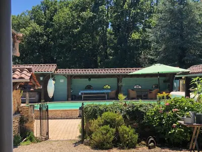 Piscine de l'établissement Le bon chemin Studio Stockholm ou située à proximité
