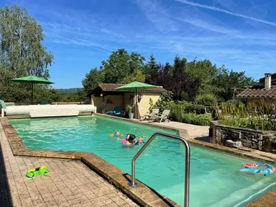 Piscine de l'établissement Le bon chemin Studio Stockholm ou située à proximité