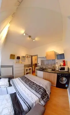 Cuisine ou kitchenette dans l'établissement Petit studio Limoges gambetta