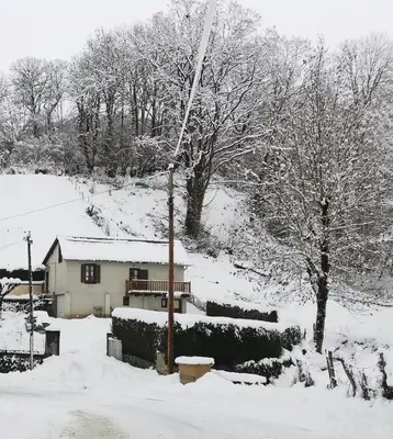L'établissement maison d'hôte, gîte, la maisonnette en hiver