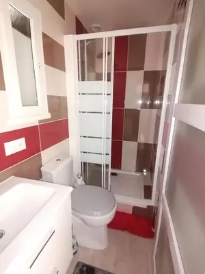 Salle de bains dans l'établissement La basse-cour