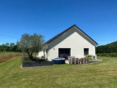 Jardin de l'établissement Maison de Campagne