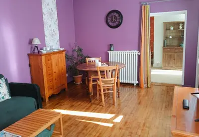 Coin salon dans l'établissement Chambre d'Hôtes - l'Ephémère