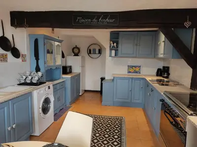 Cuisine ou kitchenette dans l'établissement Les quatre vents