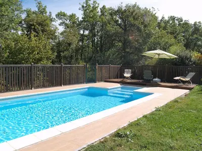 Piscine de l'établissement Holiday Home L'Aubépine by Interhome ou située à proximité