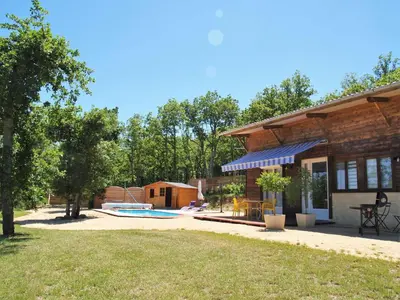 Jardin de l'établissement Holiday Home L'Orme by Interhome