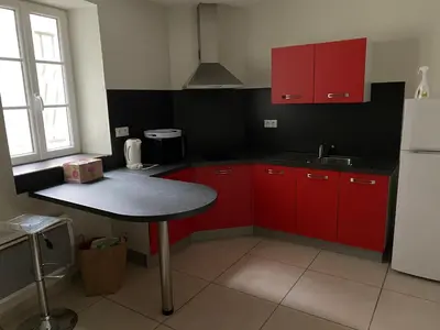 Cuisine ou kitchenette dans l'établissement Appartement calme centre ville historique