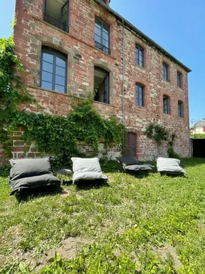 Jardin de l'établissement Maison Dada et SPA