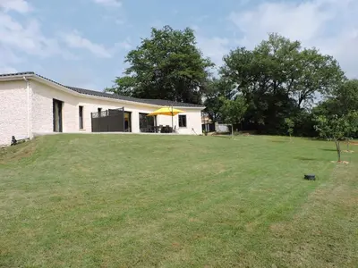 Jardin de l'établissement Gite du chêne vert - Périgord