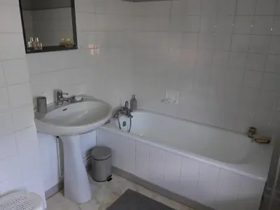 Salle de bains dans l'établissement La maison du Mas Rando