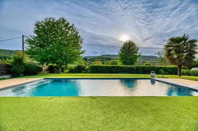Piscine de l'établissement Villa 'La Crabichonnière' ou située à proximité