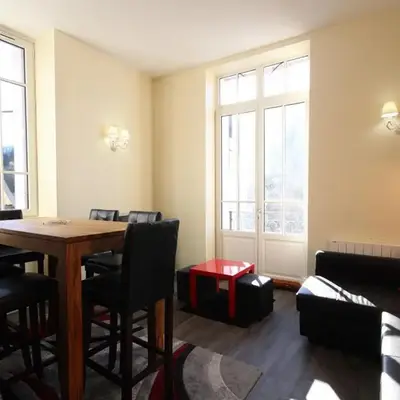 Charmant T2 Hyper Centre avec Balcon et WIFI - FR-1-608-225