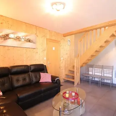 Le Mont-Dore : Chalet 4 chambres avec garage et terrasse - FR-1-608-223