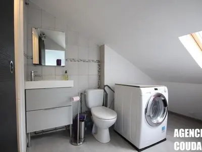 Salle de bains dans l'établissement T3 charmant au Mont-Dore hyper centre - animaux acceptés - FR-1-608-227