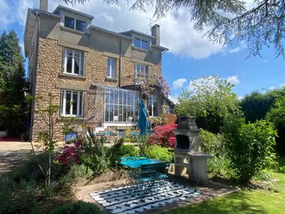 Jardin de l'établissement Maison de Montgibaud