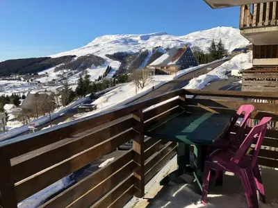 Vue générale sur la montagne ou vue sur la montagne depuis l'appartement