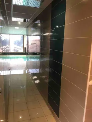 Salle de bains dans l'établissement Lama-Gîte-des-Puys T3 Lamadalet, vue sud, terrasse, parking privé