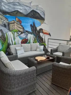 Coin salon dans l'établissement Maison de ville chaleureuse