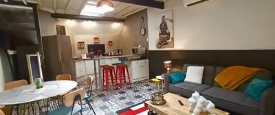 Cuisine ou kitchenette dans l'établissement Résidence LE11B
