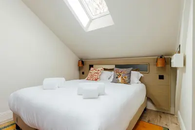 Un ou plusieurs lits dans un hébergement de l'établissement Hôtel Préfecture - Entrée autonome, réception en ligne - Encore Mieux