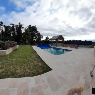 SUPERBE APPARTEMENT AU CALME