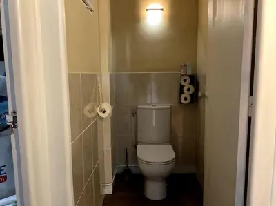 Salle de bains dans l'établissement Le Passage du Faubourg, agréable T3 en duplex de 120m2