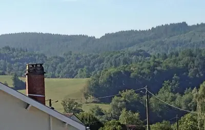 Vue générale sur la montagne ou vue sur la montagne depuis la maison de vacances
