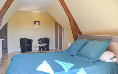 Un ou plusieurs lits dans un hébergement de l'établissement Lovely Home In Savignac-Ledrier