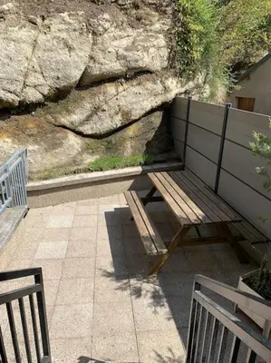 Balcon ou terrasse dans l'établissement Appartement 4 personnes, 1 chambre, terrasse, Wifi, proche du centre