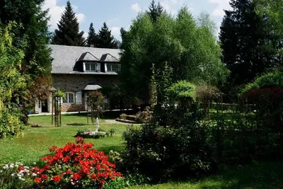 Jardin de l'établissement Manoir de Chantemerle