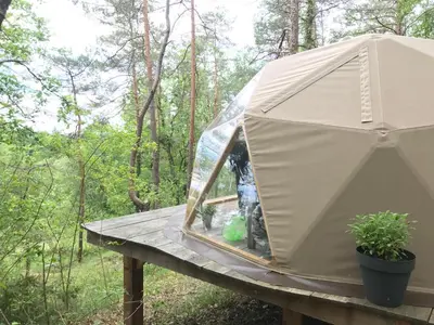 Plan de l'établissement Arborea, nuits insolites au cœur de la forêt