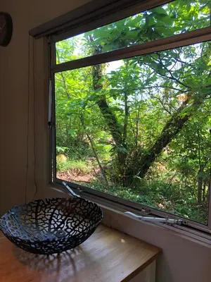 Jardin de l'établissement Un bel endroit dans la nature