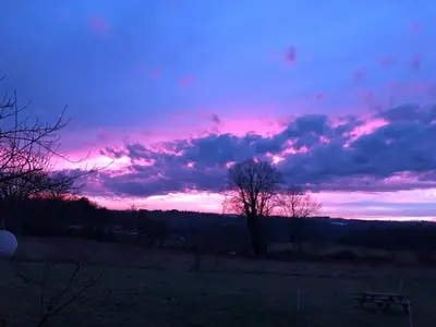 Lever ou coucher de soleil vu de le chalet ou à proximité