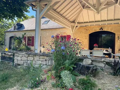 Jardin de l'établissement Les Oiseaux de Passage
