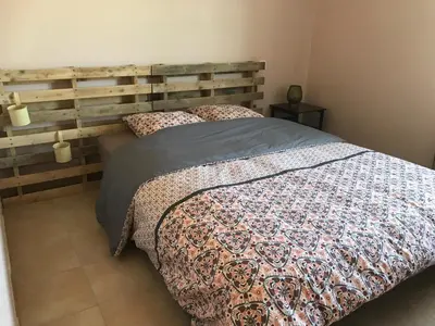 Un ou plusieurs lits dans un hébergement de l'établissement Vacances à Pomié