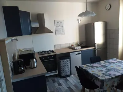 Cuisine ou kitchenette dans l'établissement La petite histoire