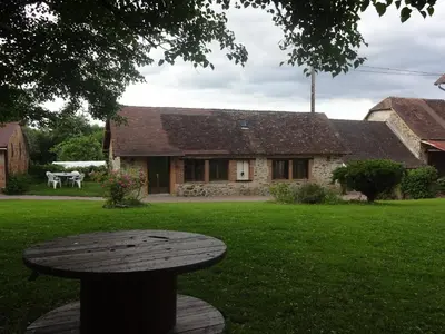 Jardin de l'établissement Maison de campagne en Limousin