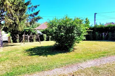 Jardin de l'établissement MAISON PLEIN-PIED DÉTENTE ASSUREE Clim-BBQ
