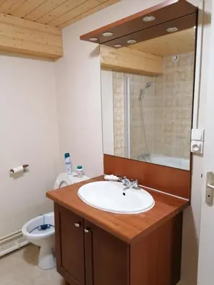 Salle de bains dans l'établissement Chalet- Capacité 8/10 pers au cœur de la station
