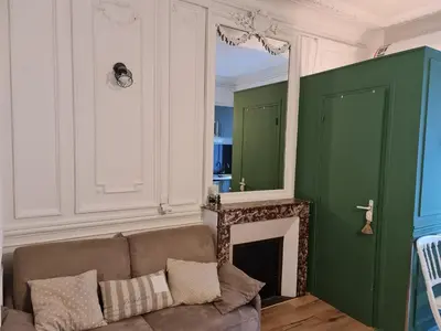 Coin salon dans l'établissement LE SARCIRON