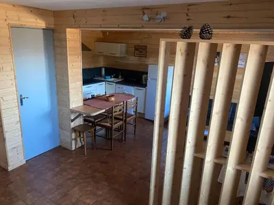 Cuisine ou kitchenette dans l'établissement Les Genêts du Sancy