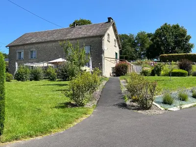 Jardin de l'établissement Maison Chabrat
